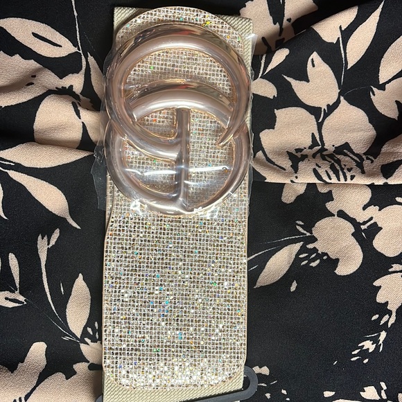 Accessories - ⭐️Gold GG belt ⭐️